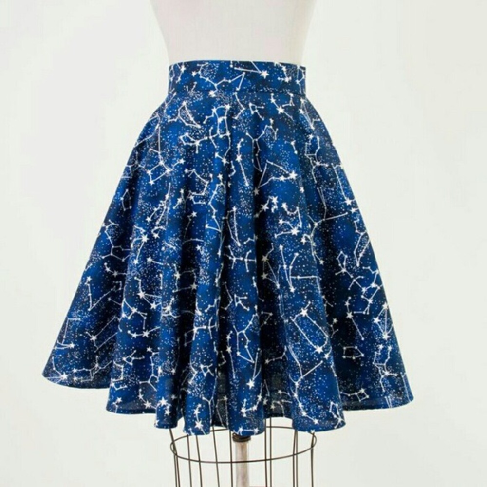 Heart of Haute Mandie Bee Stars Circle Skirt